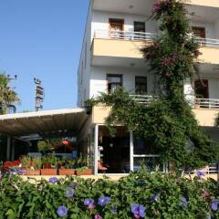 Ekin Hotel Мармарис