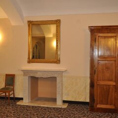 Hotel Roma E Rocca Cavour интерьер отеля