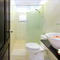 Отель Hoi An Riverlife Homestay ванная фото 2