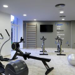 Hotel SB Corona Tortosa фитнесс-зал фото 3