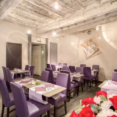 Trevi Beau Boutique Hotel в номере