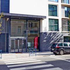 Отель Appart'City Confort Bruxelles Centre Gare du Midi парковка