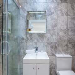 Отель Exquisite Hampstead Home near Regents Park ванная