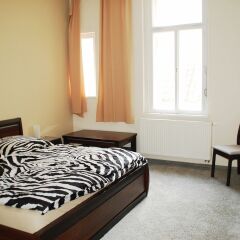 Апартаменты True Old Town Square Apartments комната для гостей фото 3