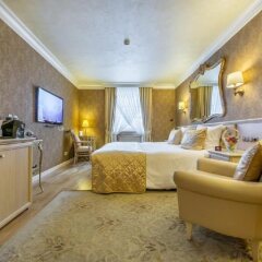 IMPERIAL Hotel & Restaurant комната для гостей фото 5