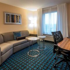 Отель Fairfield Inn & Suites Meridian комната для гостей фото 3