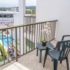 Отель Hostal Tarba балкон