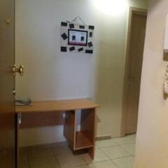 Thess Hostel сейф в номере