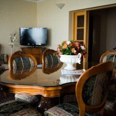 Гостиница Premier Dnister Львов удобства в номере фото 2