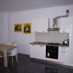 ART Hostel & Apartments Тирана в номере