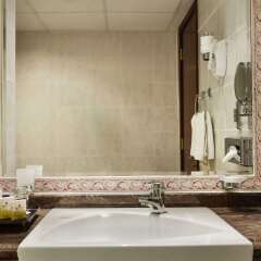 Ramada Beach Hotel Ajman ванная