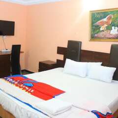 Отель Keves Inn and Suites Нигерия, Калабар - отзывы, цены и фото номеров - забронировать отель Keves Inn and Suites онлайн удобства в номере
