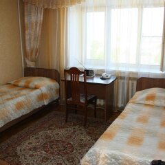 Гостиница Приокская в Калуге 10 отзывов об отеле, цены и фото номеров - забронировать гостиницу Приокская онлайн Калуга комната для гостей фото 2
