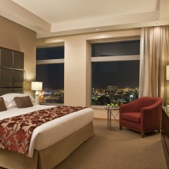 Отель Swissotel Al Ghurair Dubai Дубай комната для гостей фото 5