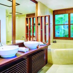 Отель Napasai, A Belmond Hotel, Koh Samui Таиланд, Самуи - отзывы, цены и фото номеров - забронировать отель Napasai, A Belmond Hotel, Koh Samui онлайн ванная