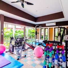 Отель Serene Boutique Garden Resorts фитнесс-зал фото 2
