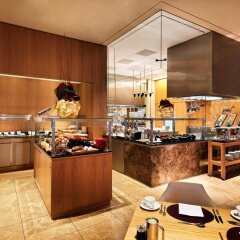 Отель Jumeirah Frankfurt питание