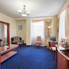 Гостиница Корона в Кисловодске - забронировать гостиницу Корона, цены и фото номеров Кисловодск комната для гостей фото 2