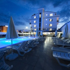 Отель Kadriye Sarp Otel бассейн
