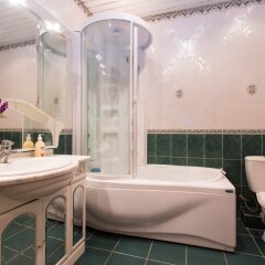 Гостиница Gilyarovskogo 4 Apartments Lux в Москве отзывы, цены и фото номеров - забронировать гостиницу Gilyarovskogo 4 Apartments Lux онлайн Москва ванная