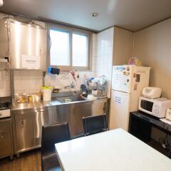 Beewon Guest House - Hostel питание