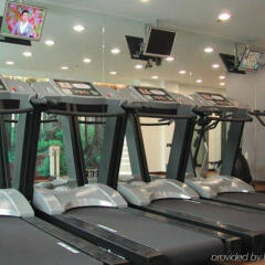Western Co-op Hotel & Residence Dongdaemun фитнесс-зал фото 4