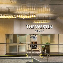 Отель Westin Grand Vancouver Канада, Ванкувер - отзывы, цены и фото номеров - забронировать отель Westin Grand Vancouver онлайн вид на фасад
