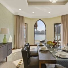 Отель Bespoke Residences-Luxury Frond A Villas в номере