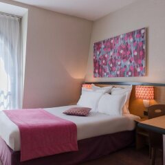 Отель Hôtel Paris Louis Blanc - Paris 10 комната для гостей фото 4
