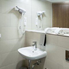 IBB Blue Hotel Adlershof Berlin-Airport ванная фото 2