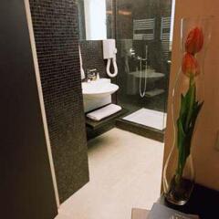 Ucciardhome Hotel ванная