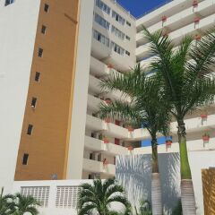 Отель Las Flores Beach Resort с домашними животными