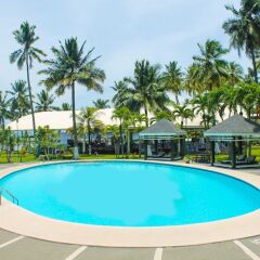 Отель Waterfront Insular Hotel Davao Филиппины, Давао - отзывы, цены и фото номеров - забронировать отель Waterfront Insular Hotel Davao онлайн бассейн фото 3