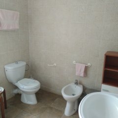 Manuela Residente Resort in Lagos, Nigeria from 124$, photos, reviews - zenhotels.com bathroom photo 2