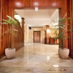 Отель Best Western Kuta Villa сауна