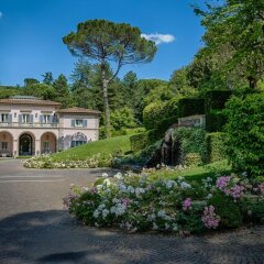 Отель Villa Cora парковка