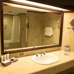 Отель Cinnamon Grand Colombo ванная