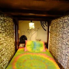 Peacock Hostel Ланта бассейн