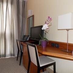 Отель Holiday Inn Milan Linate Airport Италия, Пескьера-Борромео - отзывы, цены и фото номеров - забронировать отель Holiday Inn Milan Linate Airport онлайн фото 2