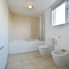 Отель 15 Beaufort Gardens Apartments Великобритания, Лондон - отзывы, цены и фото номеров - забронировать отель 15 Beaufort Gardens Apartments онлайн ванная фото 2