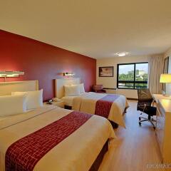 Отель Red Roof Inn PLUS+ Miami Airport комната для гостей фото 2