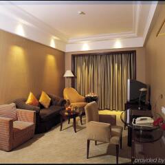 Grand Royal Hotel комната для гостей