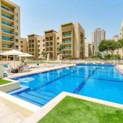 Апартаменты Short Booking - 1 BDR Apartment Greens бассейн