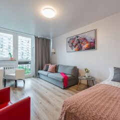 Отель UNIT Short Rent Apartment by Warsaw Metro Station Польша, Варшава - отзывы, цены и фото номеров - забронировать отель UNIT Short Rent Apartment by Warsaw Metro Station онлайн комната для гостей фото 5
