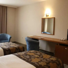 Отель Golden Tulip Varna Болгария, Варна - отзывы, цены и фото номеров - забронировать отель Golden Tulip Varna онлайн фото 2