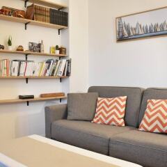 Апартаменты Modern Studio Near Montmartre 18th Arrondissement комната для гостей фото 4