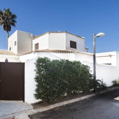 Отель Living Valencia - Villas El Saler парковка