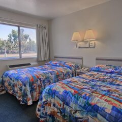Отель Motel 6 Tulare комната для гостей фото 2