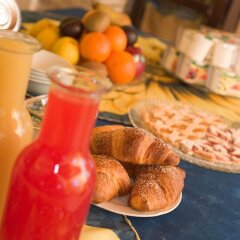 Отель Locanda Il Girasole Италия, Камерано - отзывы, цены и фото номеров - забронировать отель Locanda Il Girasole онлайн питание фото 2