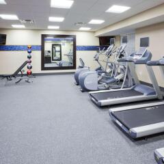 Отель Hampton Inn Minneapolis Bloomington West Блумингтон фитнесс-зал